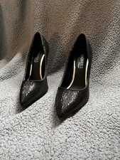 Dune x Head Over Heels Ariaa