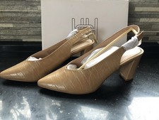 BNWT Head Over Heels by Dune