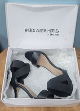 head over heels by Dune black